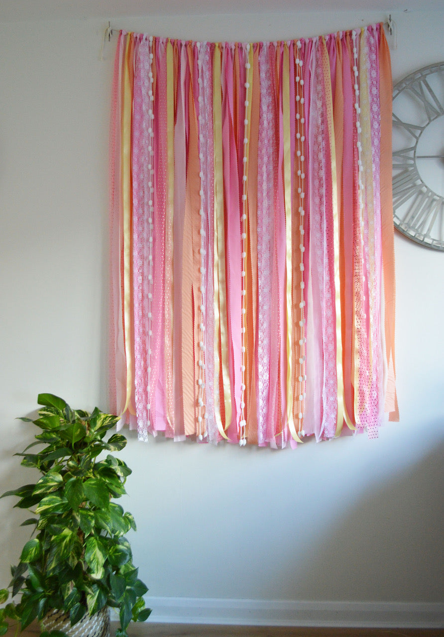 SMALL size selfie backdrop - custom made