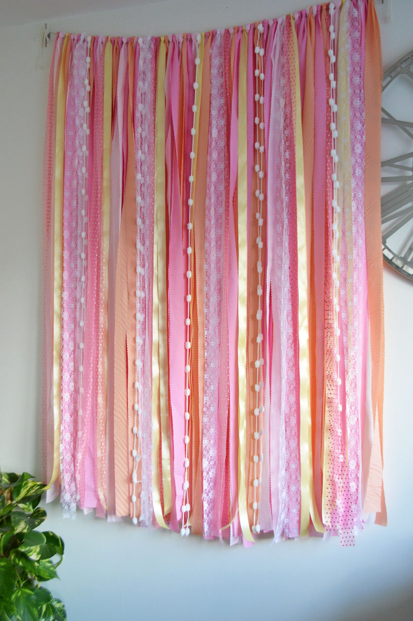 SMALL size selfie backdrop - custom made